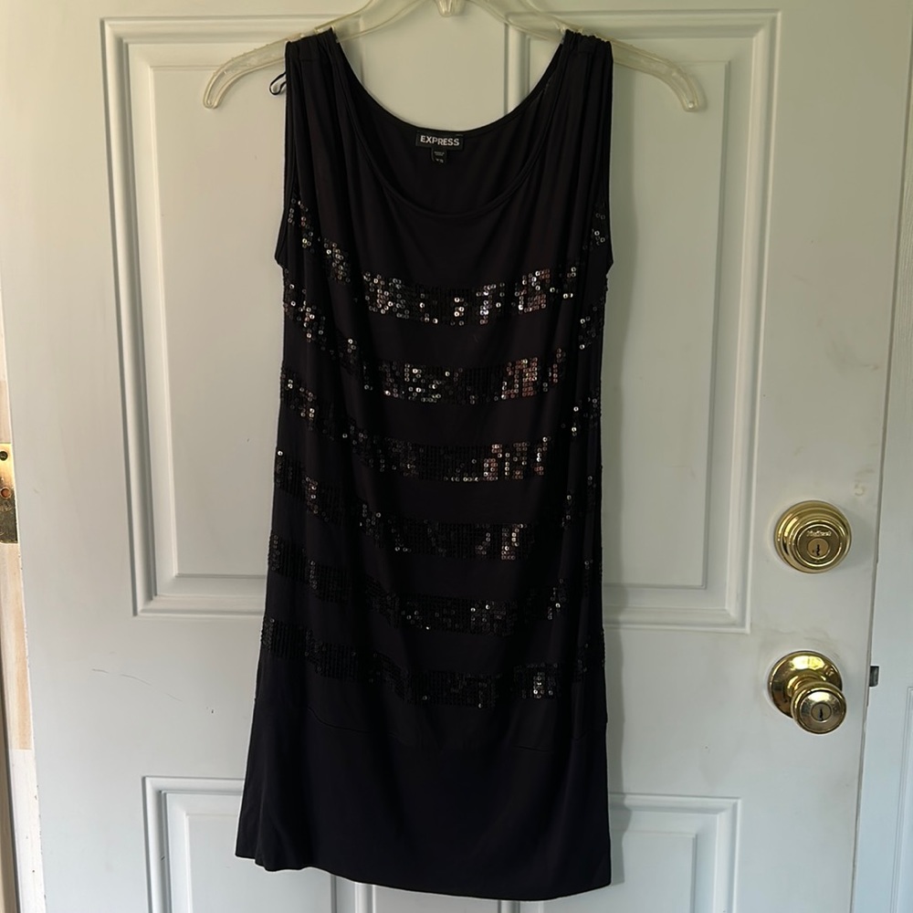 Woman’s Express tunic top XS black with sequins.